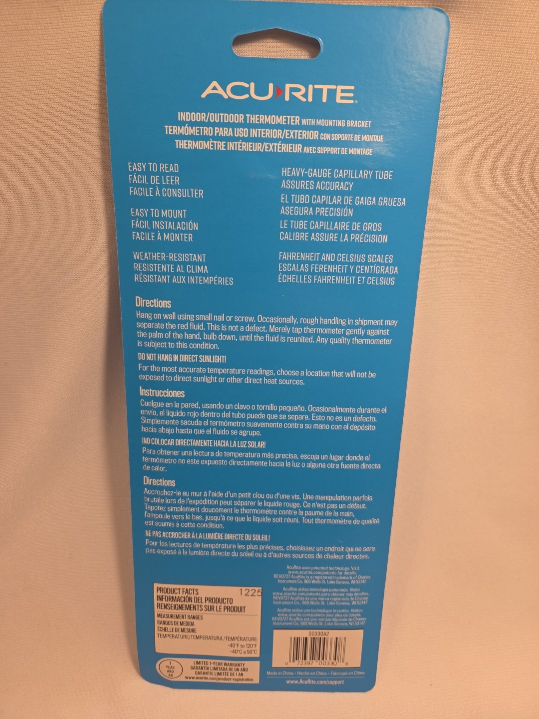 AcuRite Indoor/Outdoor Thermometer With Mounting Bracket 00330A2