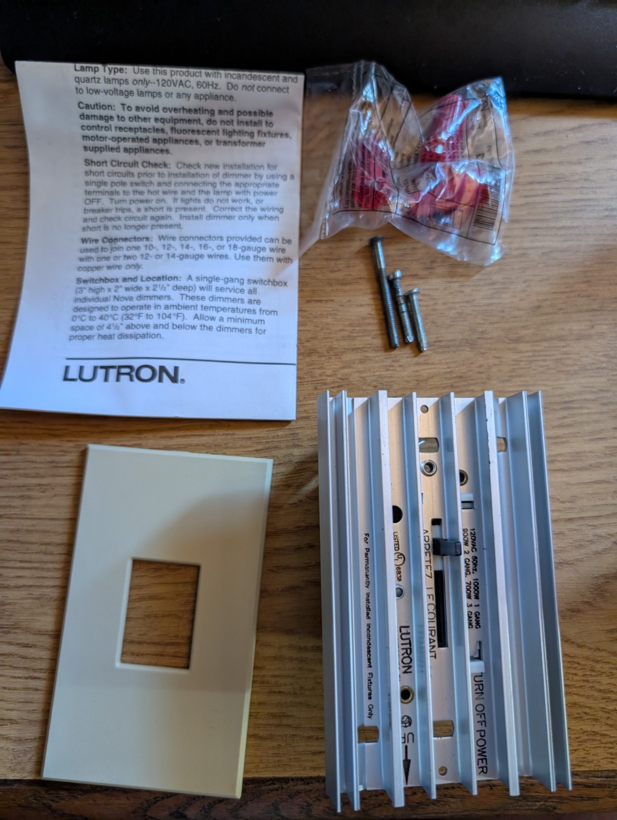 LUTRON N-1000-IV Incandescent Light Dimmer 1000 Watt MISSING SLIDE COVER