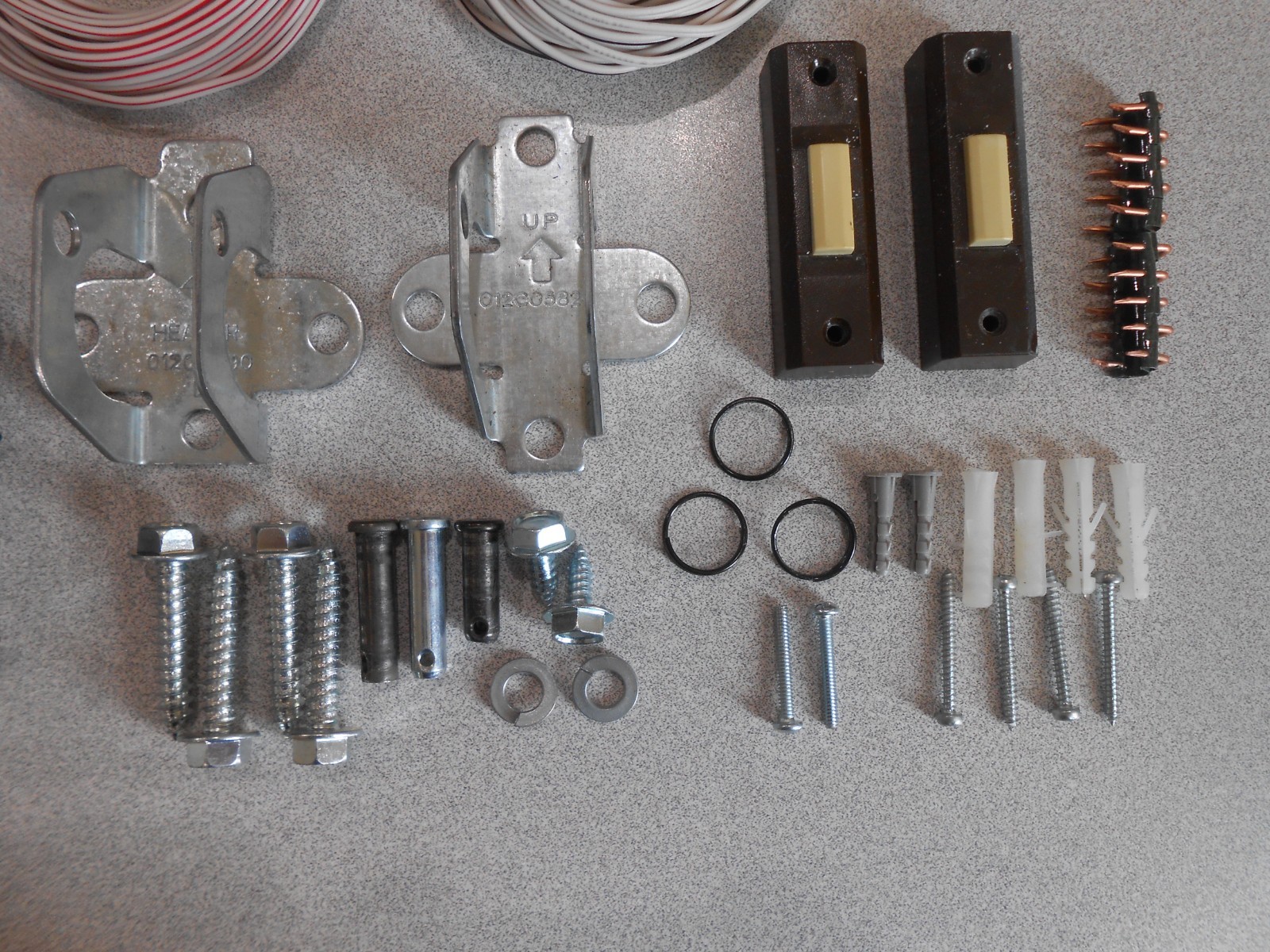 ~~GARAGE DOOR OPENER INSTALLATION PARTS ASSORTED~~