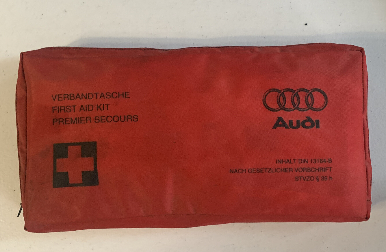 2000 2001 2002 Audi B5 S4 A4 First Aid Kit - OEM - 8DO860281C