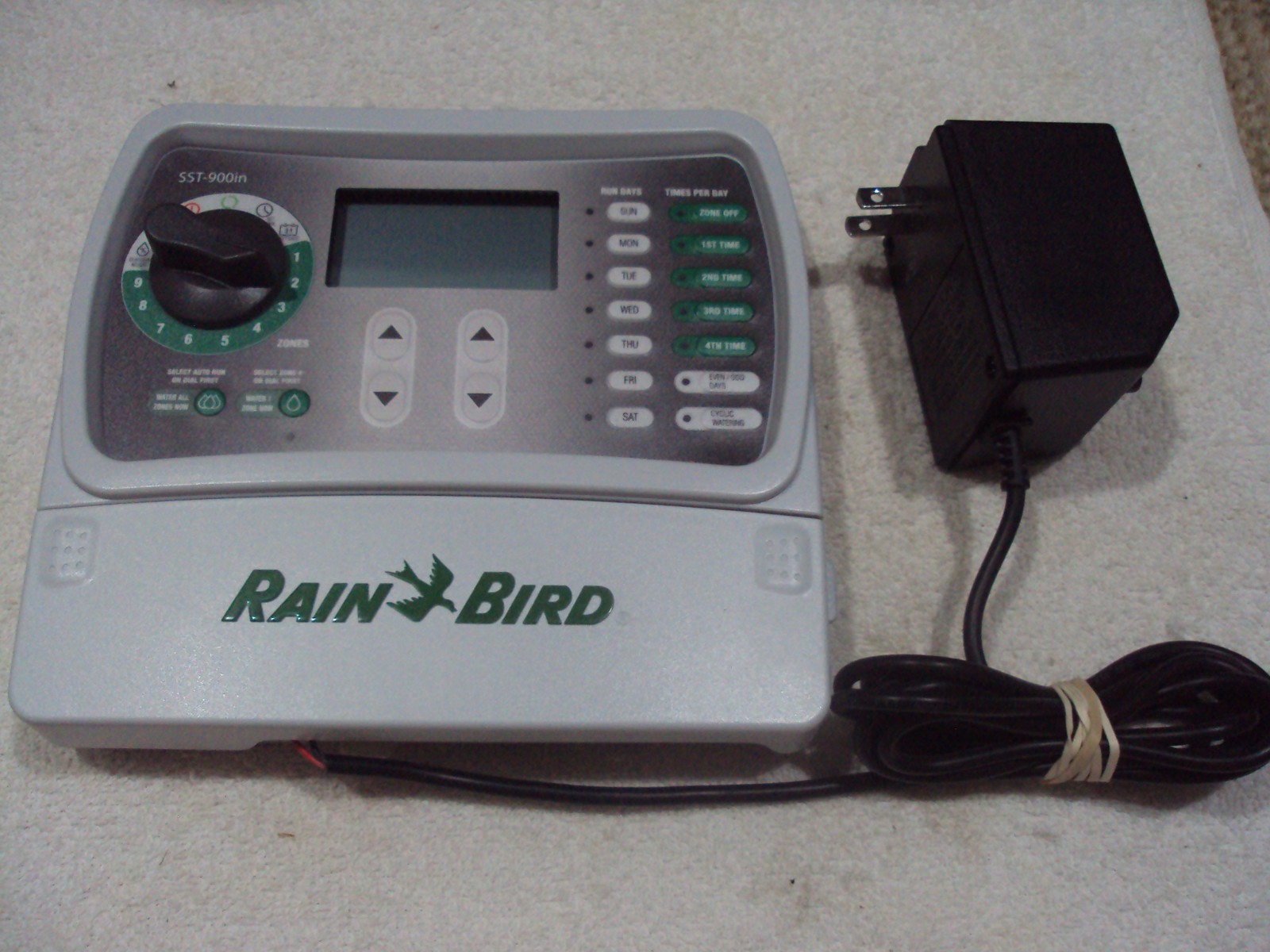 Rain Bird SST900IN Simple-to-Set Indoor Sprinkler Irrigation Timer- 9 Zone  NICE