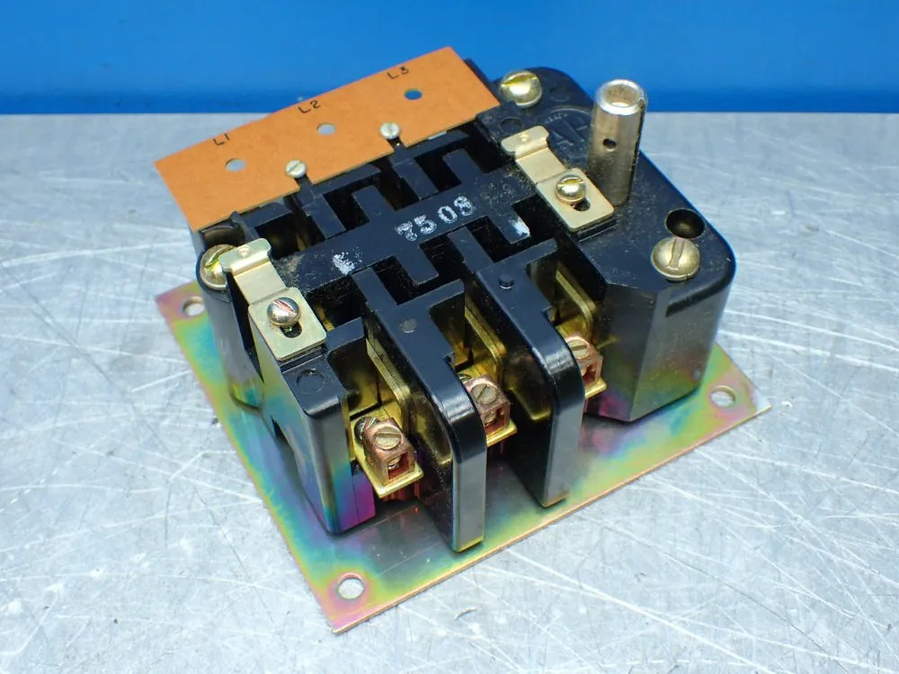 ARROW HART MAGNETIC CONTACTOR RAD-130-U