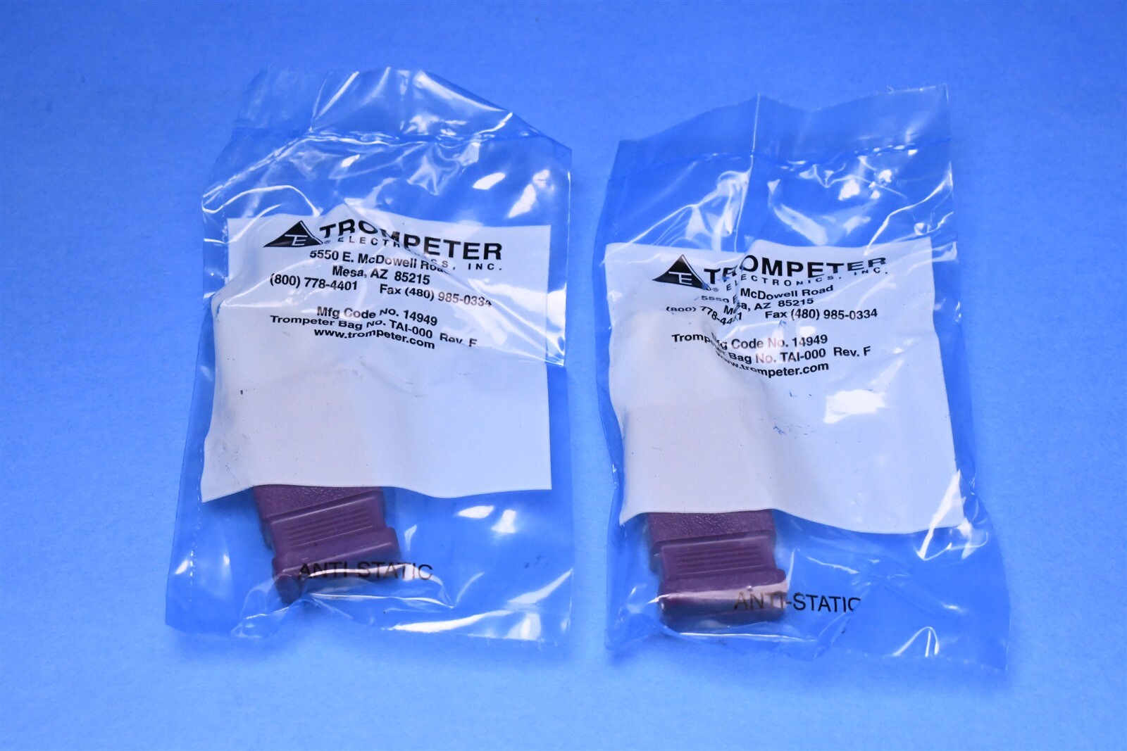 (2) Trompeter LPW-75 Standard WECo Looping Plugs 75 Ohm