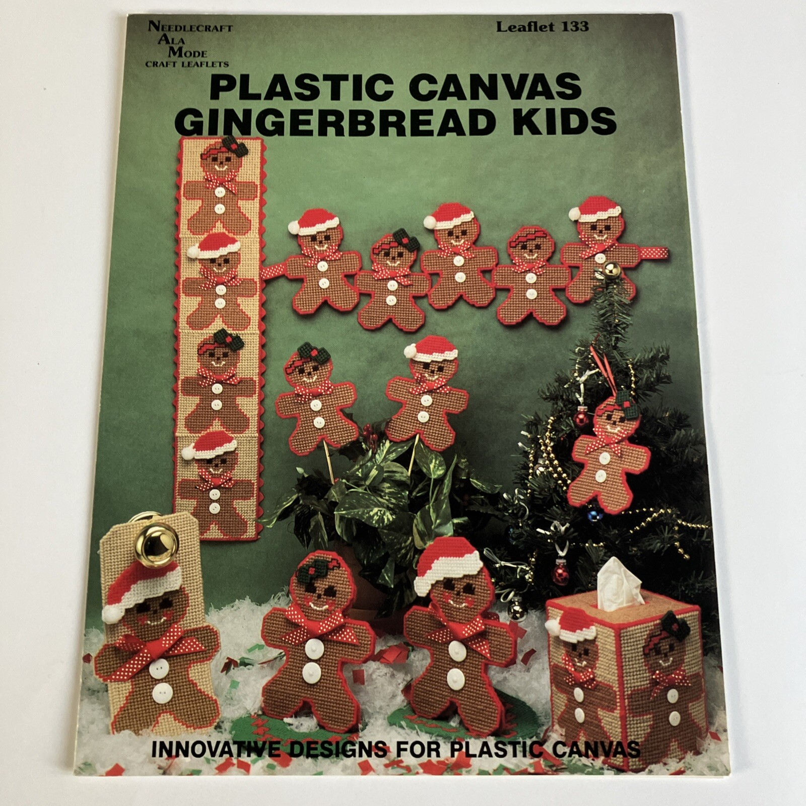 Needlecraft Ala Mode Plastic Canvas Gingerbread Kids Leaflet #133 Booklet 1990