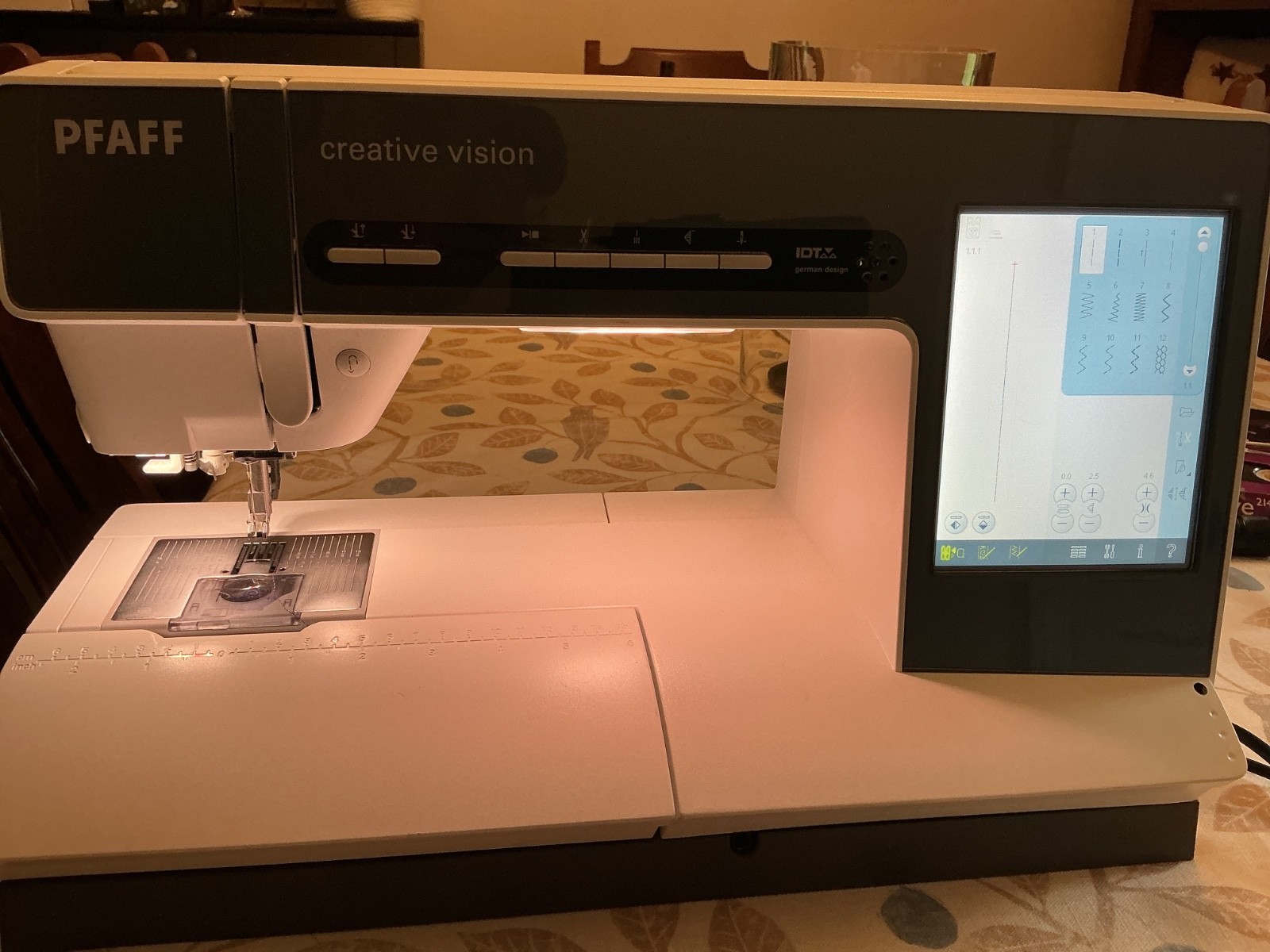 Pfaff Creative Vision 5.0: Computerized Sewing & Embroidery Machine & Accessorie