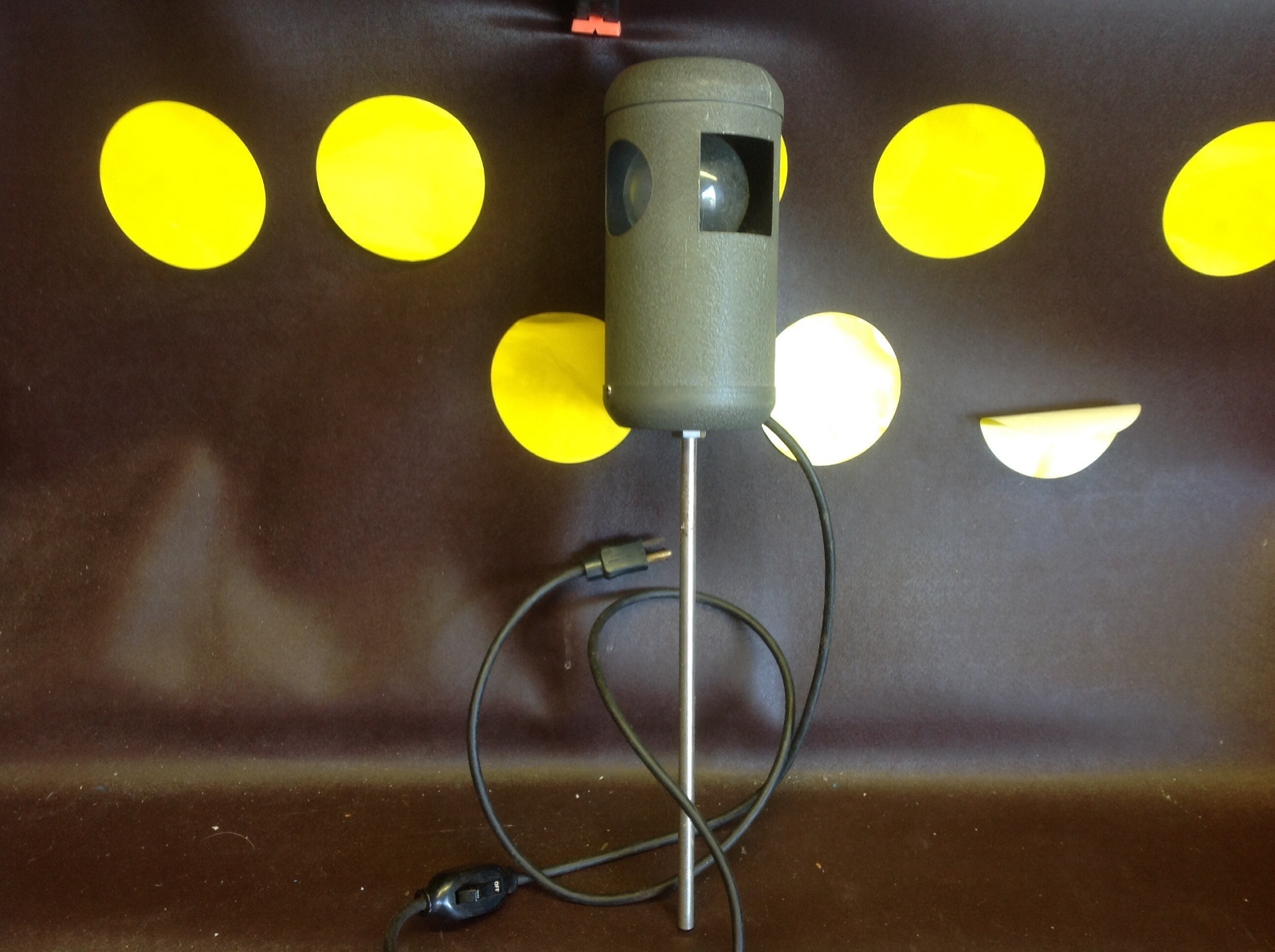 VINTAGE LABORATORY SCIENTIFIC STEAMPUNK VINTAGE LIGHT SOURCE WORKS $99