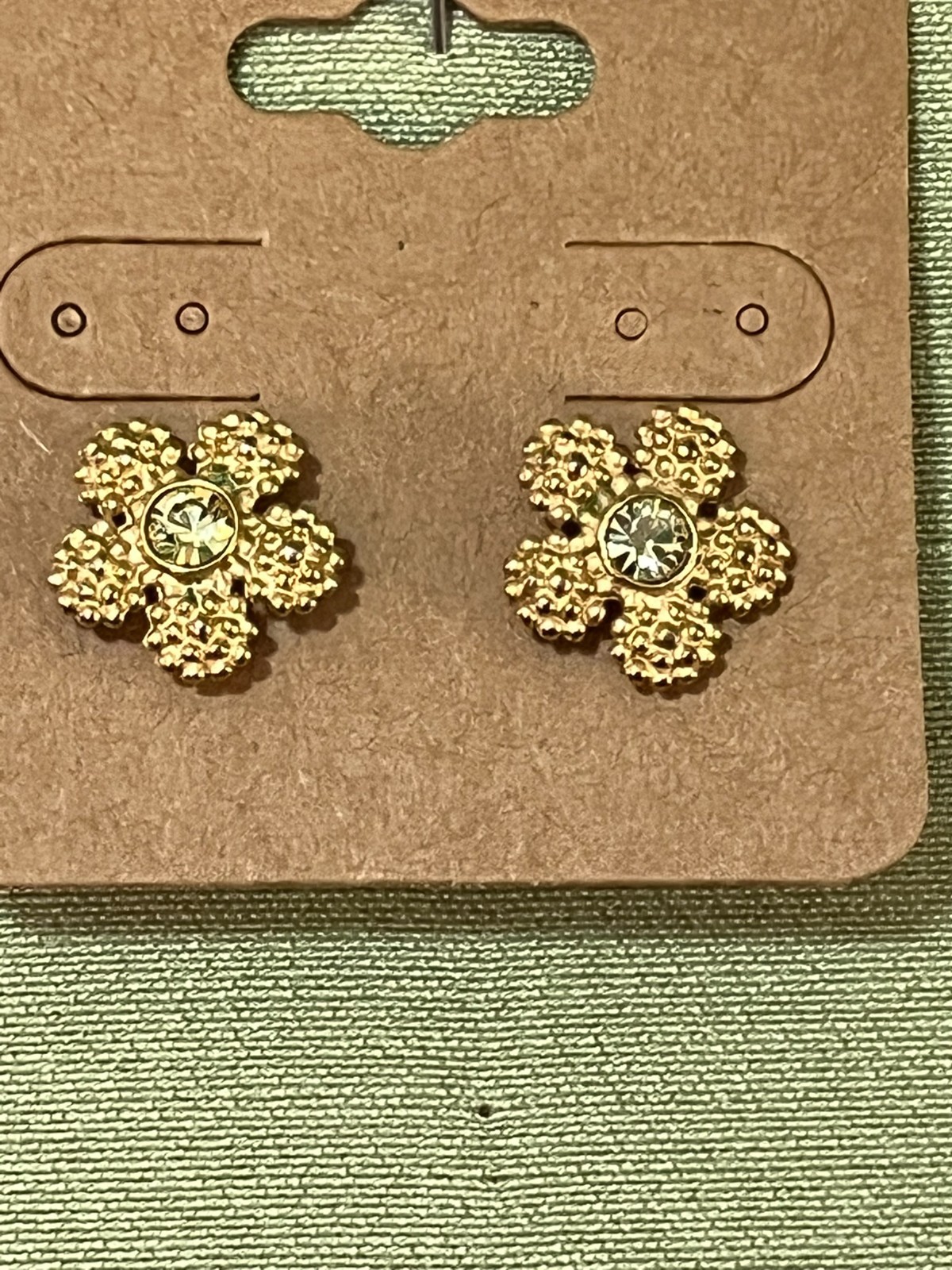 Vintage Gold tone Dot Metal Flower Earrings with Yellow Rhinestone