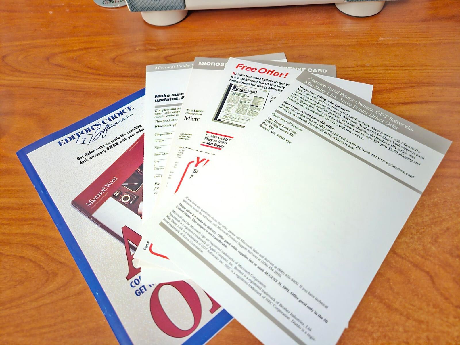Microsoft Word 4.0 MAC with serial - complete in box!