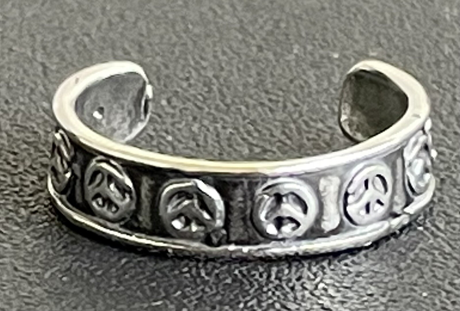 Peace Sign Symbol Toe Ring .925 Sterling Silver Adjustable New + Gift Box