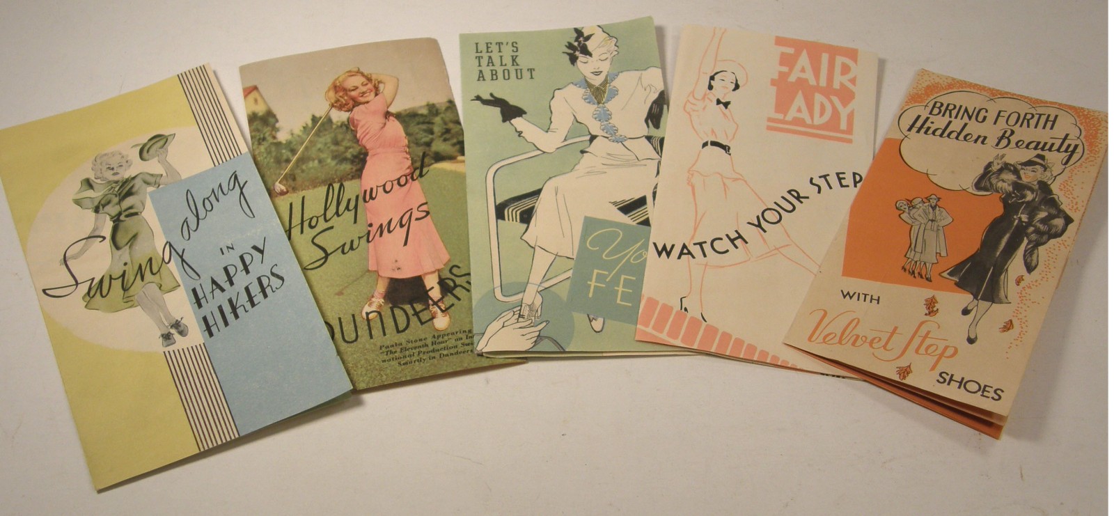 LOT 5 VINTAGE 1938 PETERS SHOES SHOE STORE ADVERTISING BOOKLETS LADIES WOMENS