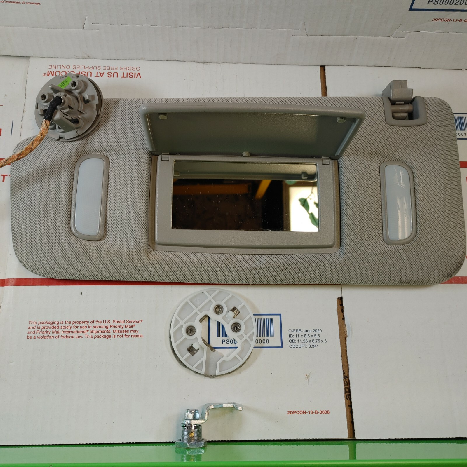2010-2017 CHEVY CHEVROLET EQUINOX Left Driver Sun Visor Sunvisor Gray V517