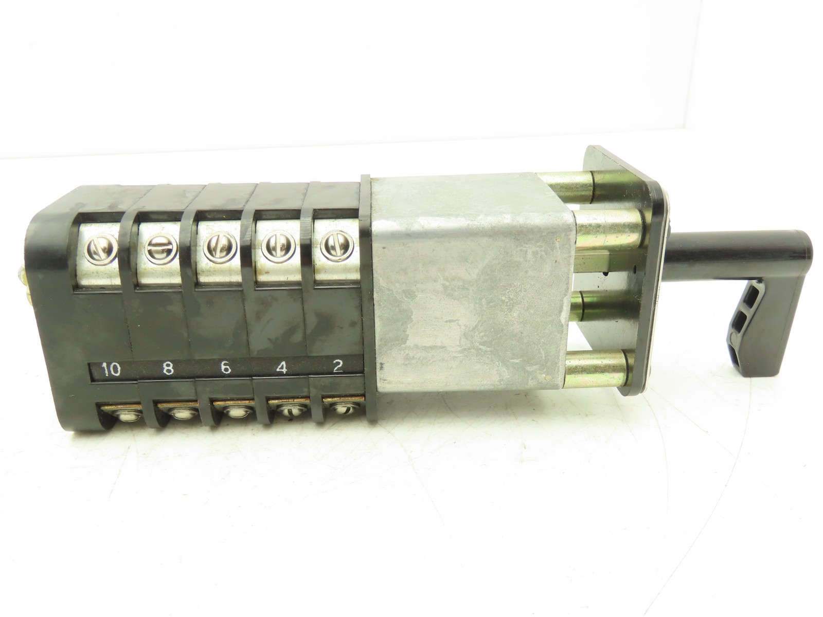 General Electric E4A32T1F1P1 SBM Switch Rotary Control 2 Position Stop/Start