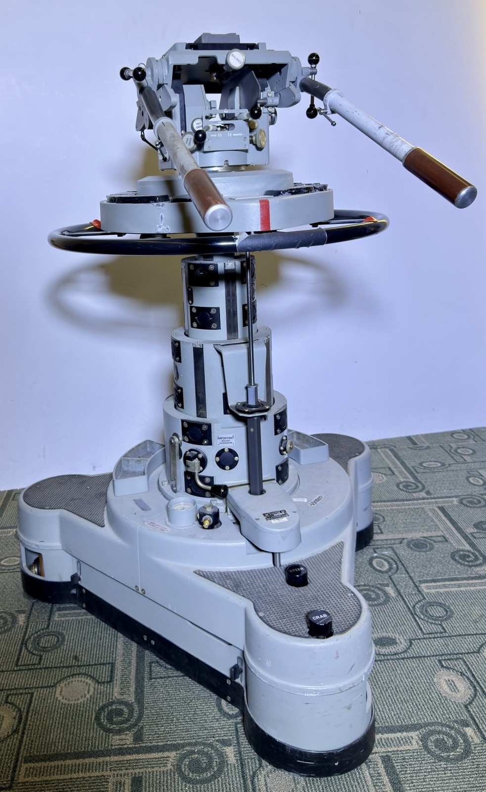 Vinten Pro Studio Stage Steering Pedestal W/ Fluid Head- Local Or Freight Ship