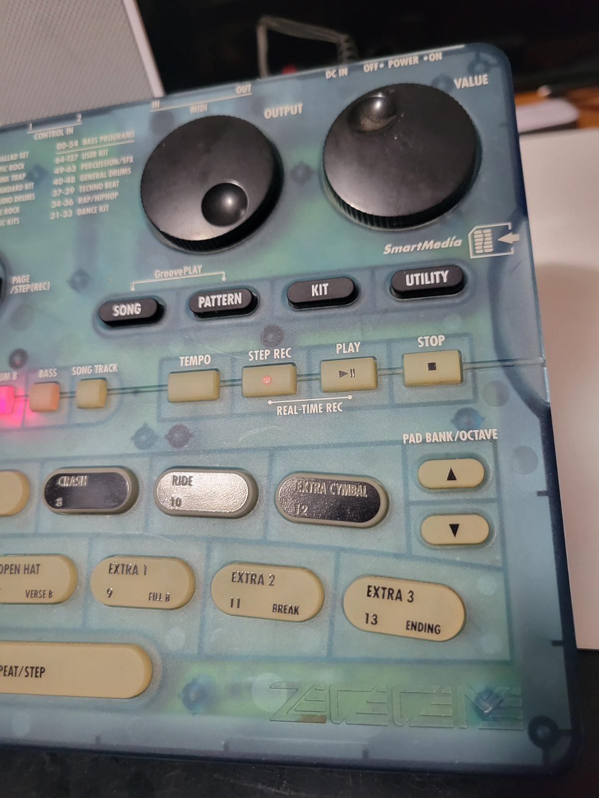Zoom RhythmTrak RT-323 Drum Machine Clear Blue + AC Adapter TESTED WORKS