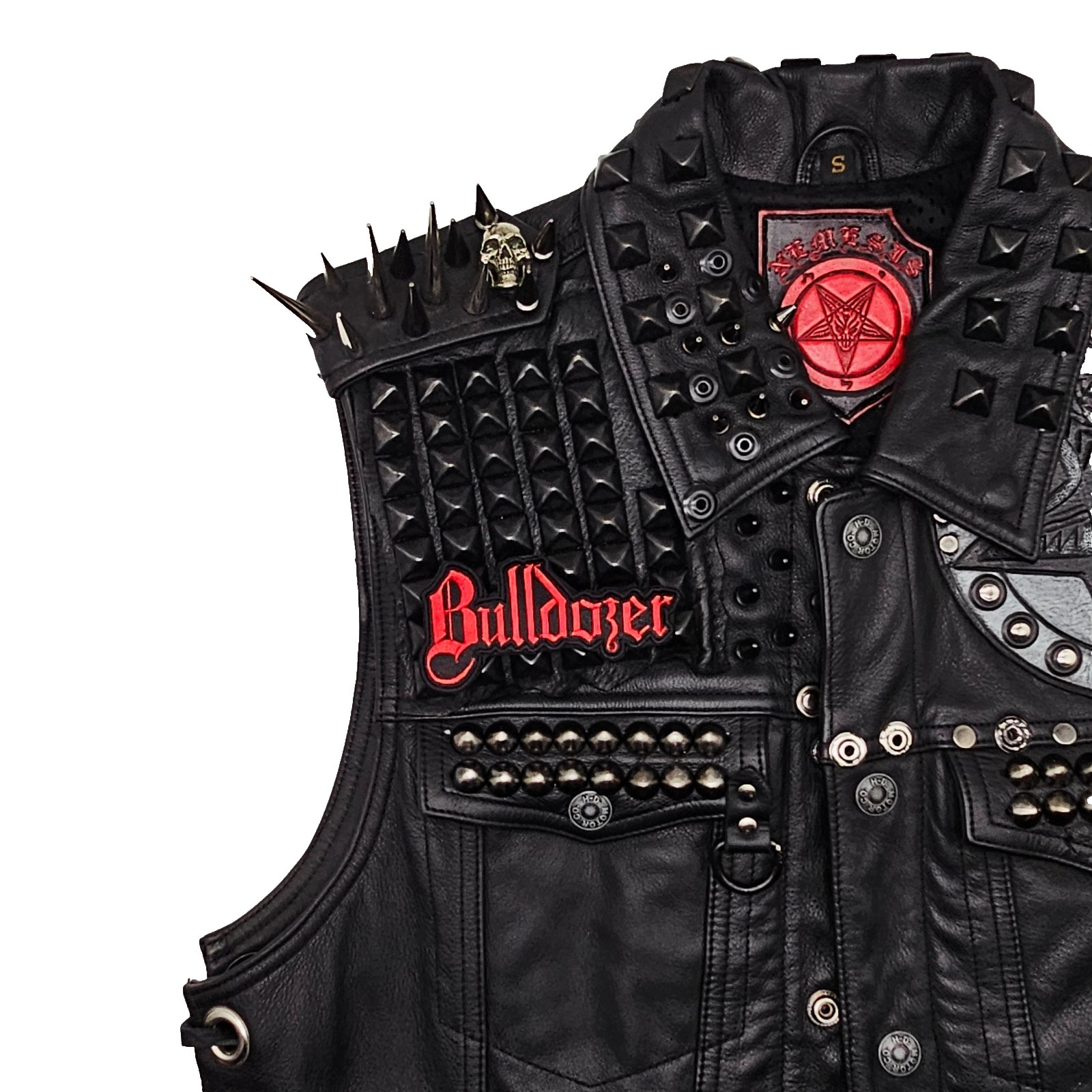 BULLDOZER RED LOGO (shaped border) EMBROIDERED PATCH