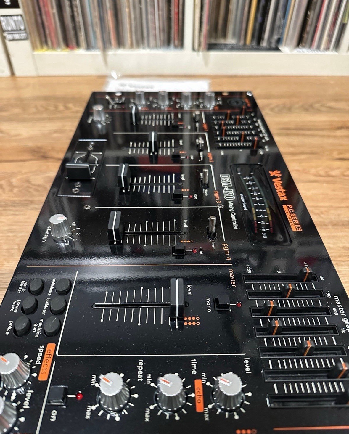 Vestax DSM-420 Mixer (New, Open Box)