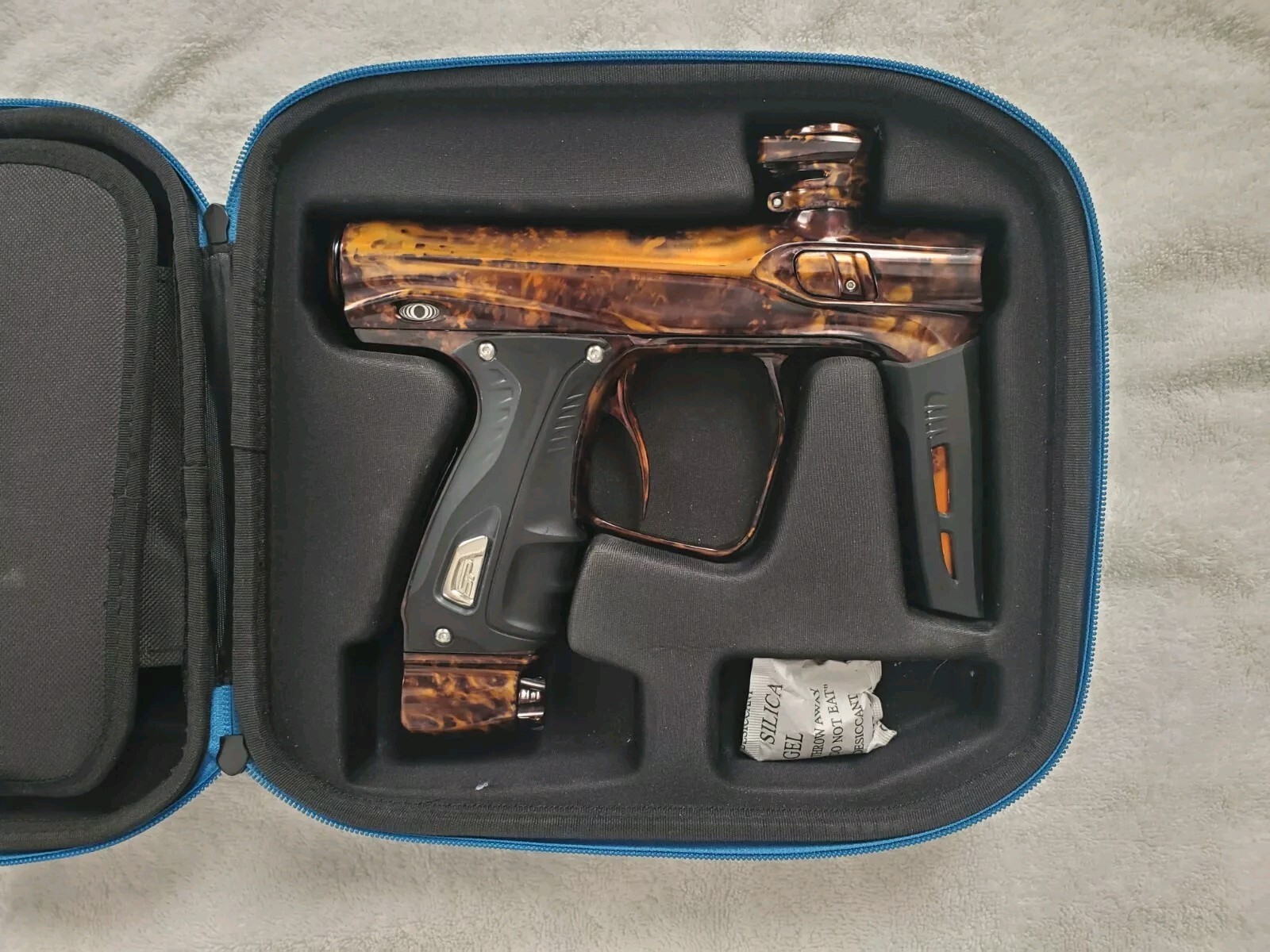 SP SHOCKER XLS Paintball Marker Acid Orange/Black