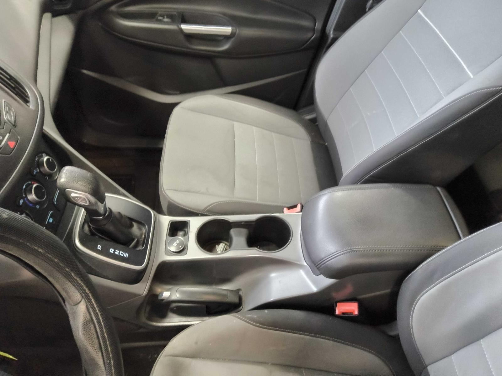 Used Battery Tray fits: 2013 Ford Escape Grade A
