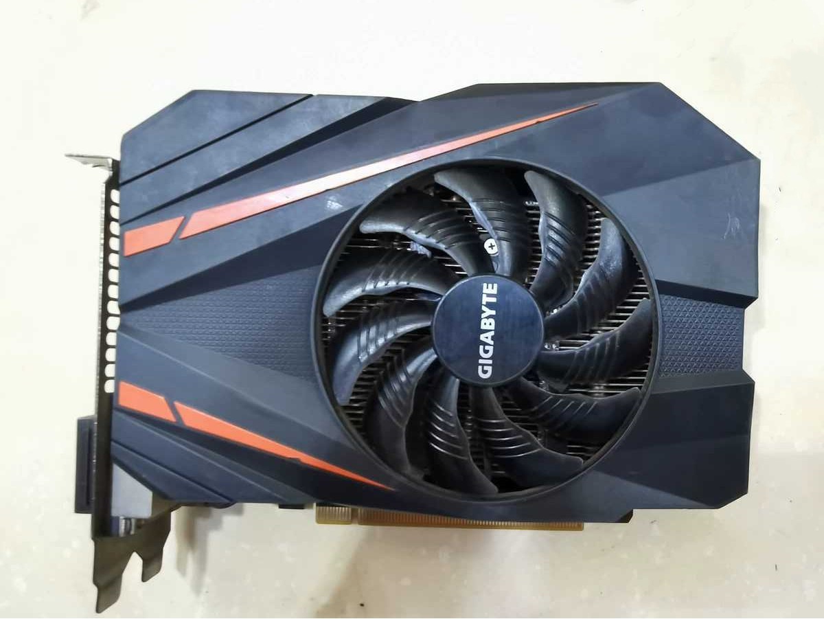 GIGABYTE GeForce GTX1070 Mini ITX 8GB GDDR5 Graphics Video Card DVI HDMI