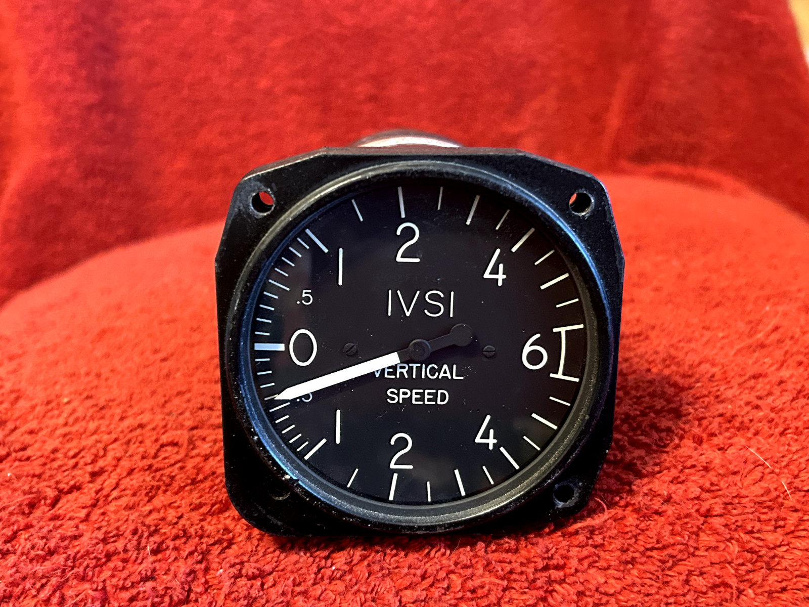 TELEDYNE INSTANTANEOUS VERTICAL SPEED INDICATOR P/N SLZ9068