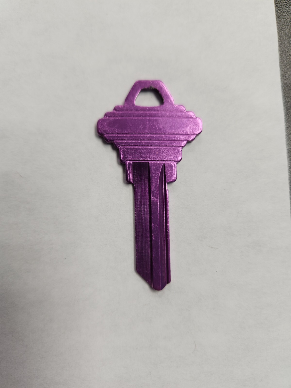 PURPLE COLORED LIGHTWEIGHT SCHLAGE SC1 KEYBLANK - READ DETAILS BELOW