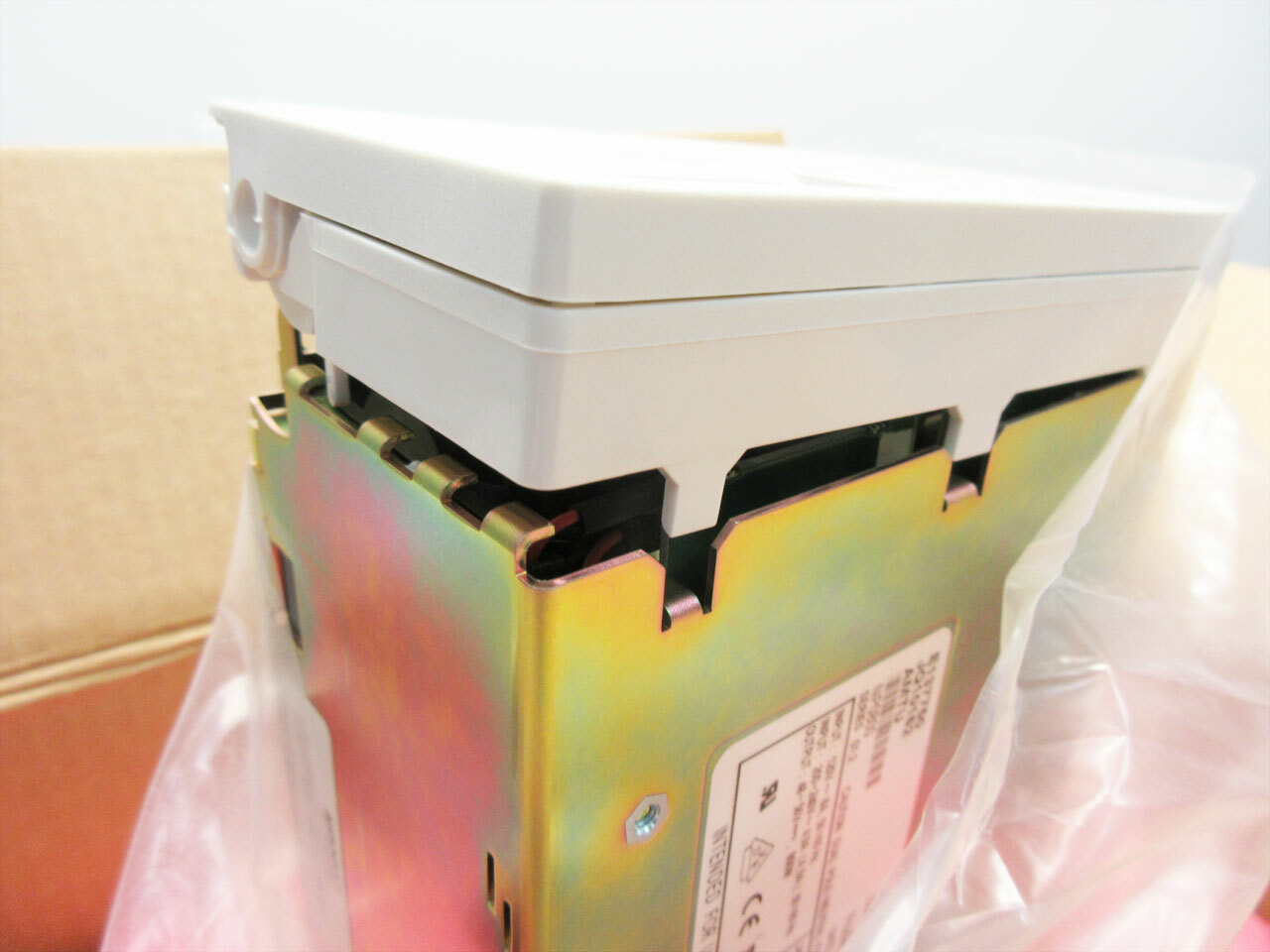 TYCO NP0800 DC POWER SUPPLY - BROKEN PLASTIC HANDLE