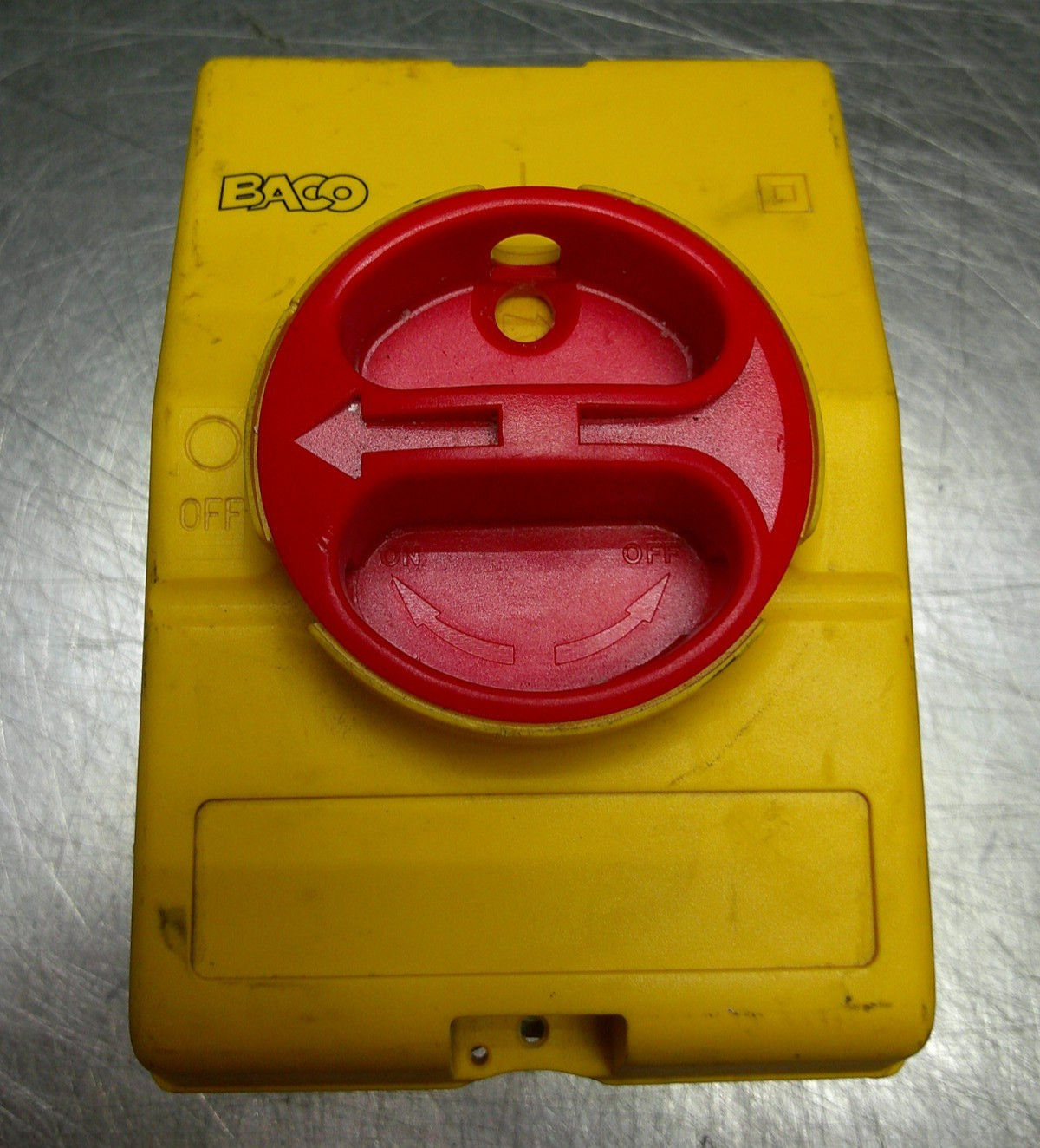 BACO  172000 690VAC, 25A Disconnect Switch w/ BACO Enclosure