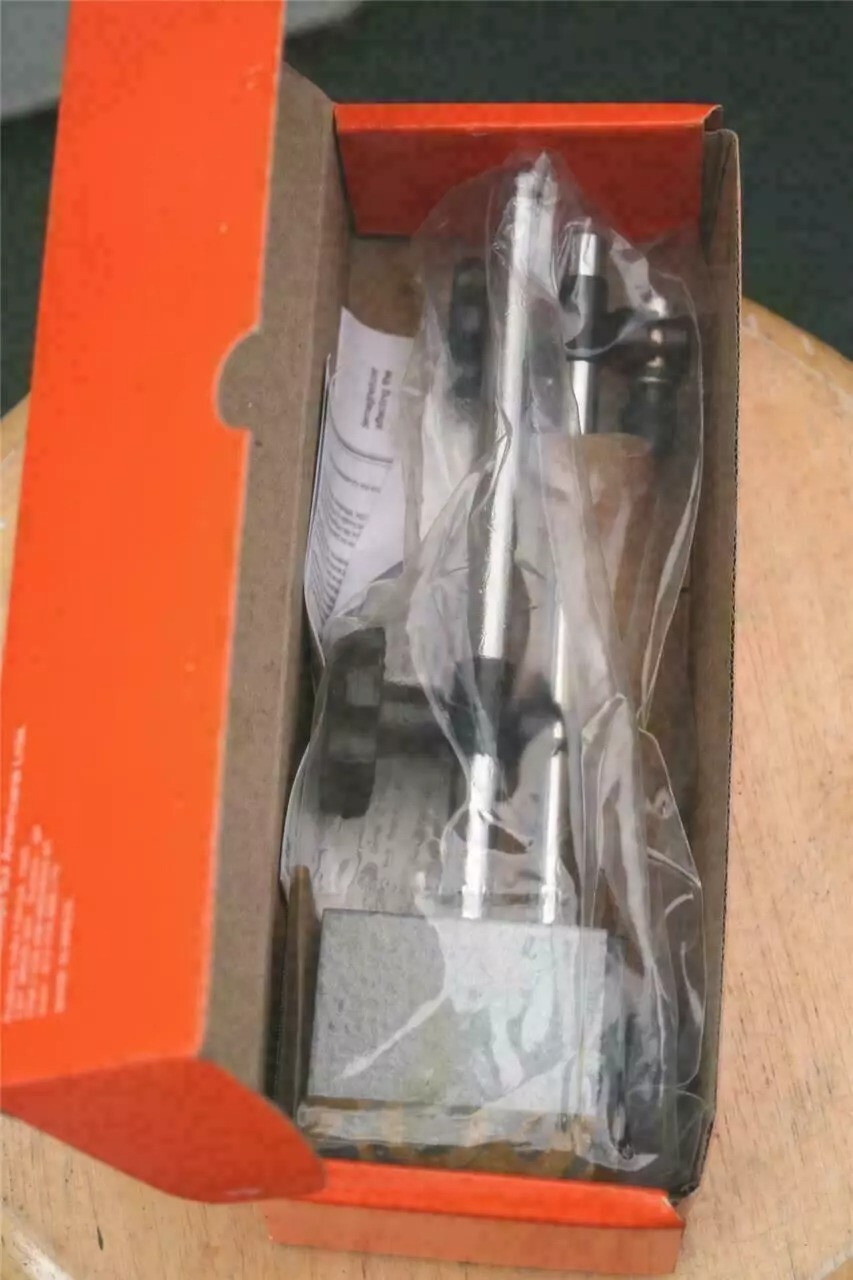NEW MITUTOYO MAGNETIC BASE FOR DIAL INDICATOR MITUTOYO MAGNETIC BASE 7010S-10