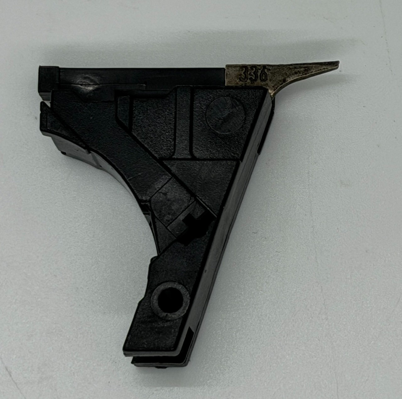 Glock SP00322 OEM Trigger Housing w/ 9mm Ejector for 17 19 26 34 Gen 1-3 NEW!