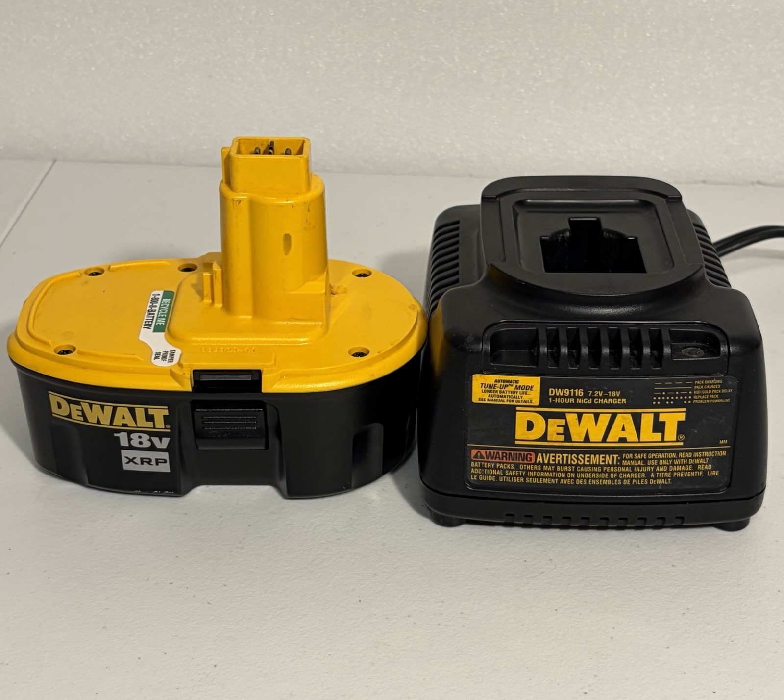 USED DeWalt DC759 Bundle - DRILL, BATTERY, and CHARGER with CASE