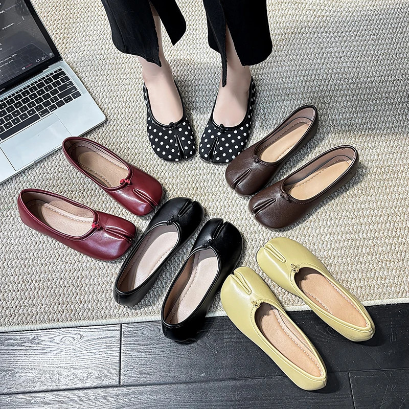 Japanese Style Tabi Ninja Shoes Women Cozy PU Leather Flats Split Hoof Toe Loafe