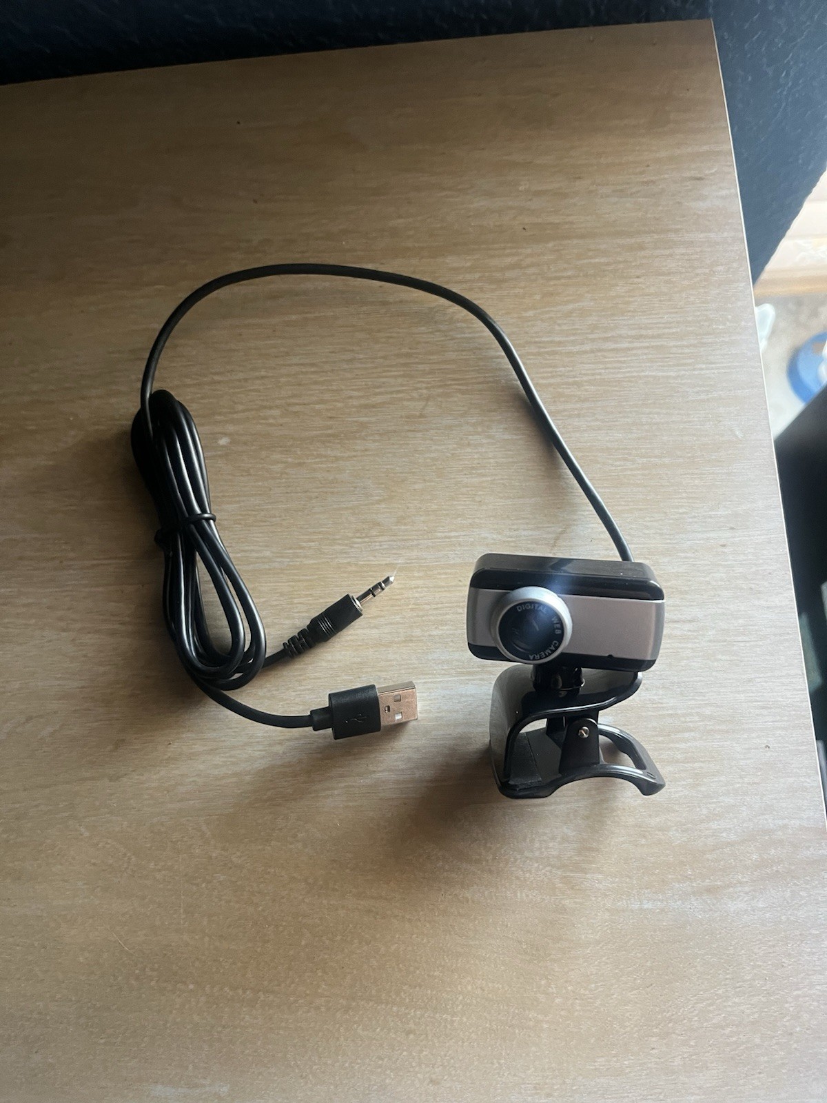 Vivitar VWC103BLK Digital Noise Cancelling Web Camera