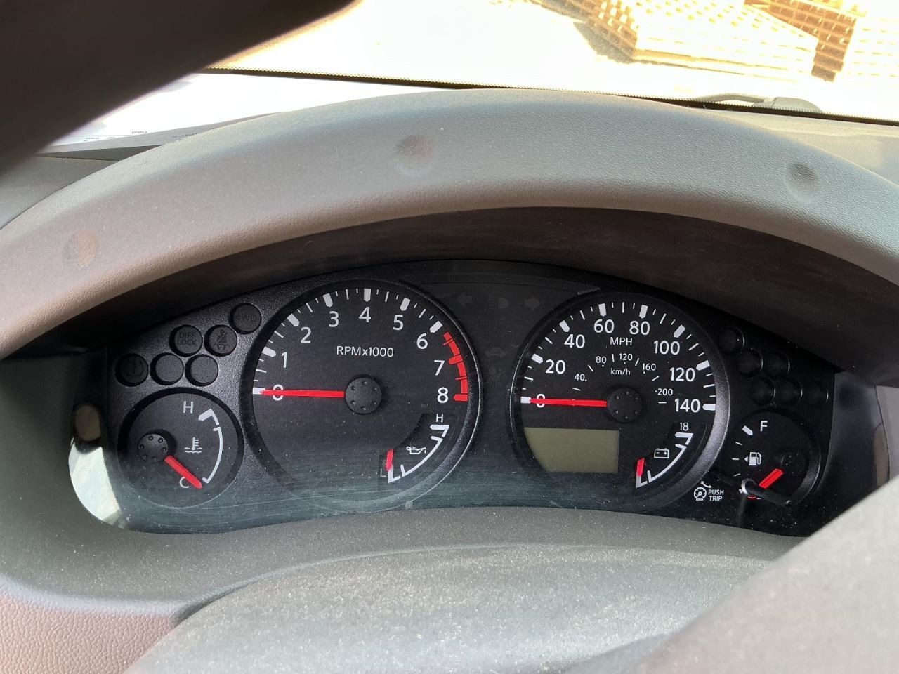 FRONTIER 2010 Glove Box 4987722