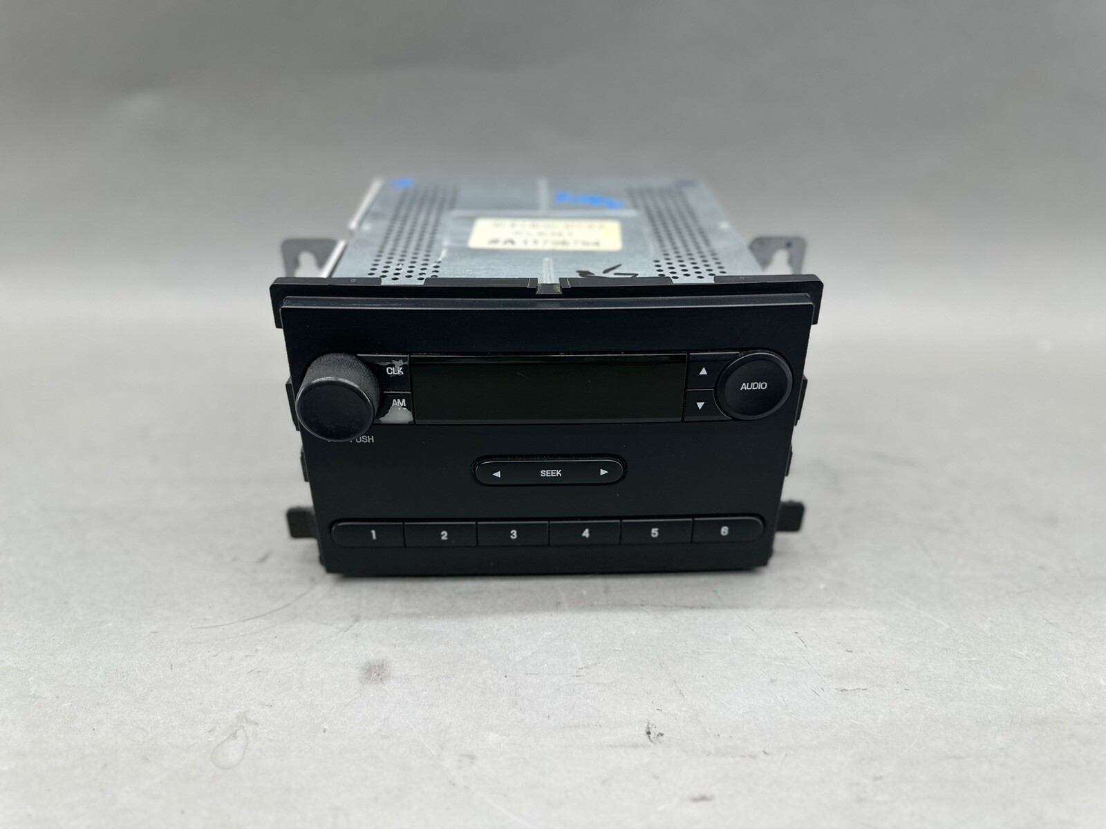 06 FORD F250SD PICKUP Audio Equipment Radio AM-FM OEM