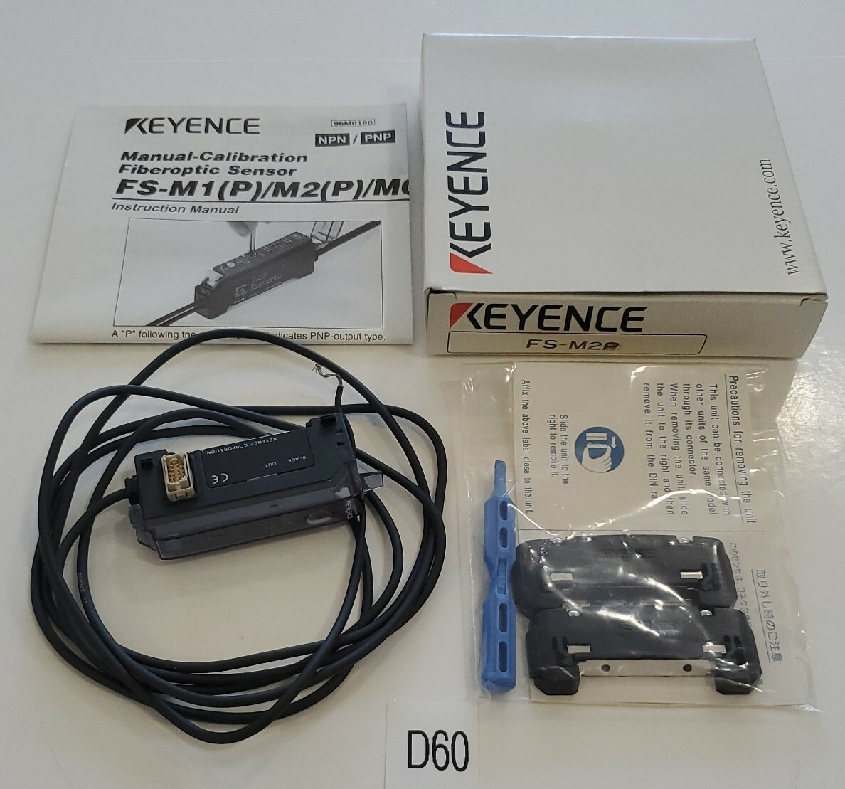 *NEW IN BOX* Keyence FS-M2 Manual Calibration Fiberoptic Sensor + Warranty!
