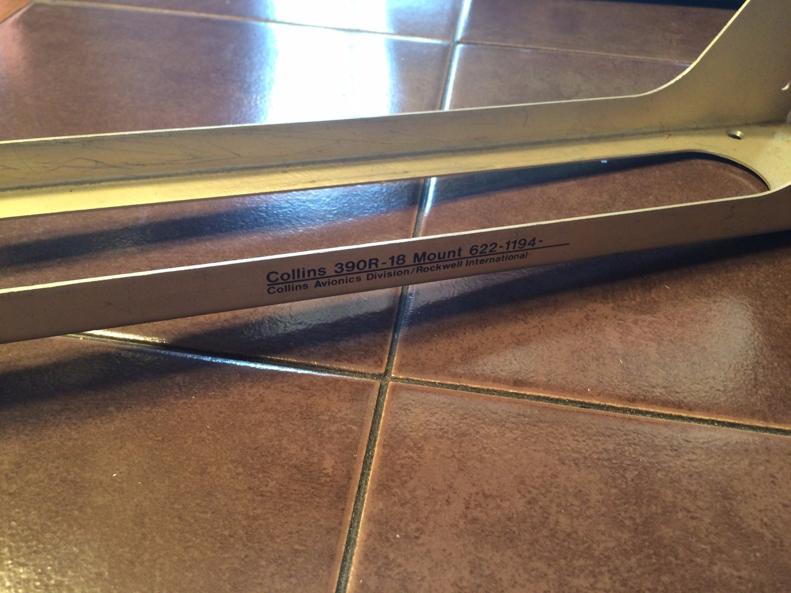 Collins 390R-18 ProLine Installation Tray