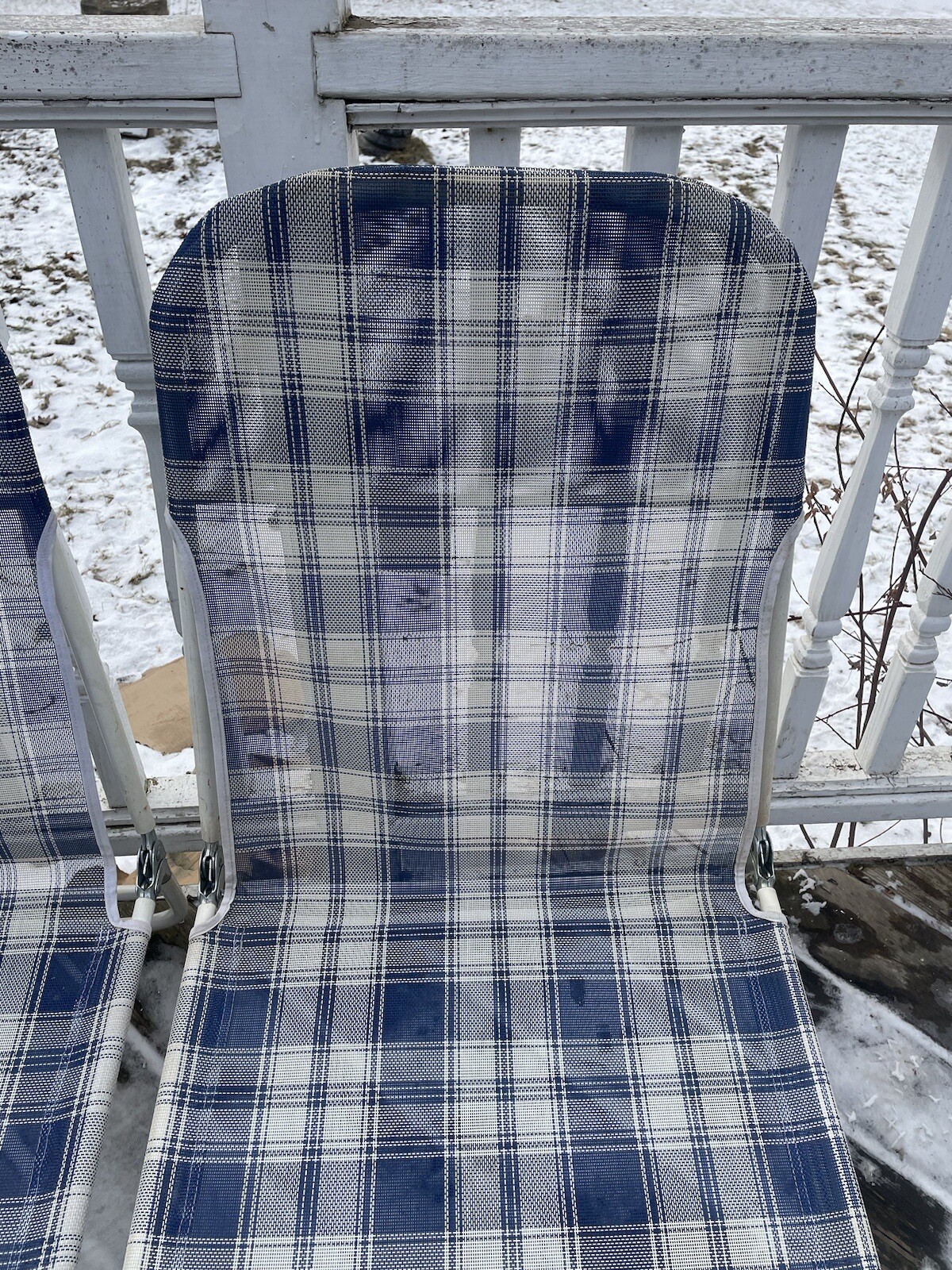 Vintage Folding Aluminum Chaise Lounge Lawn Beach Chairs Blue White Plaid (2)