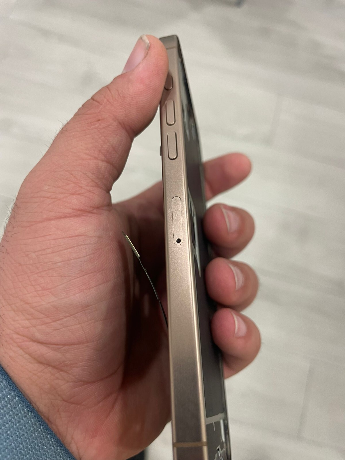 iPhone 14 and 14Plus ESIM to Physical SIM conversion. READ Description.