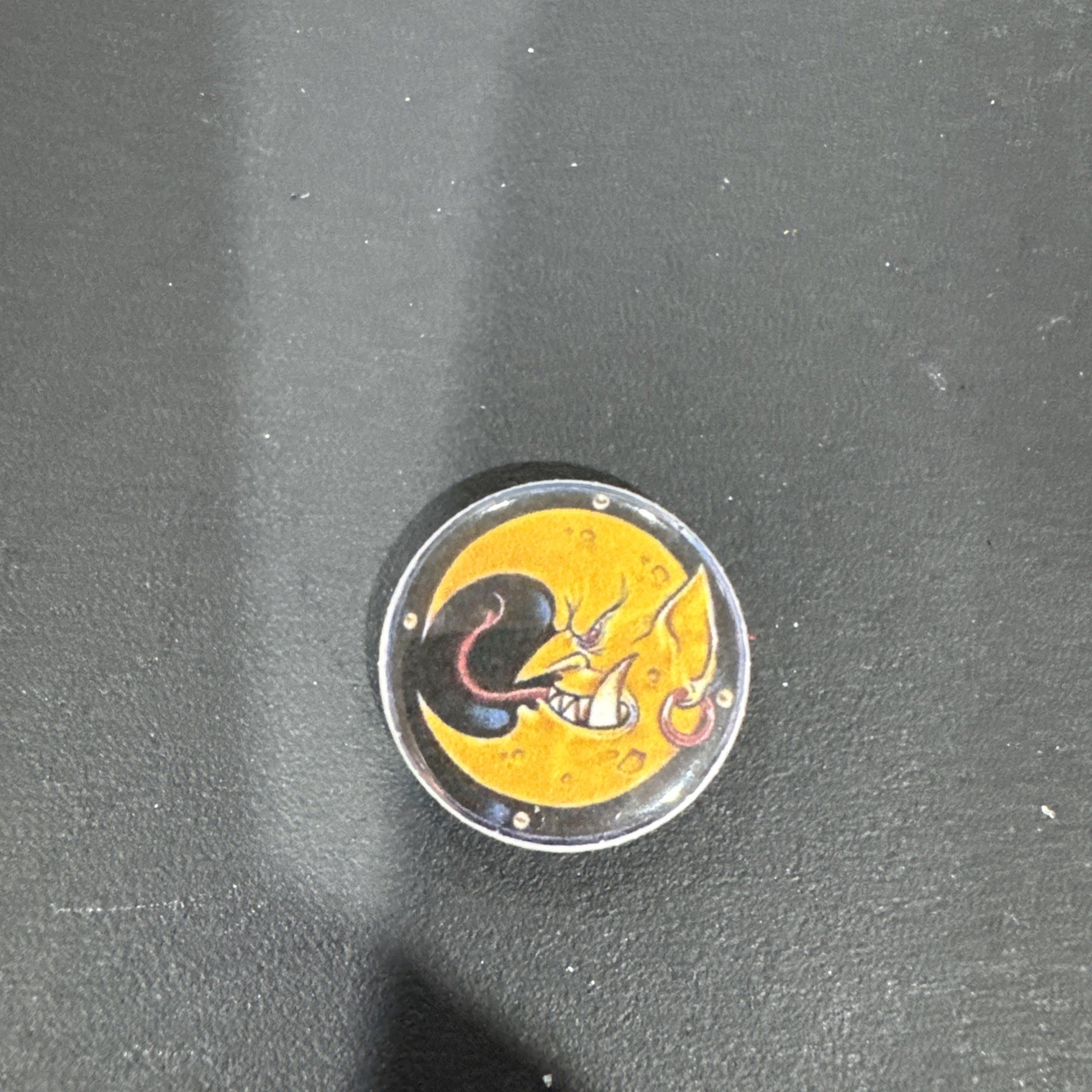 Warhammer 40k Ork Goblin Pin Badge Lapel