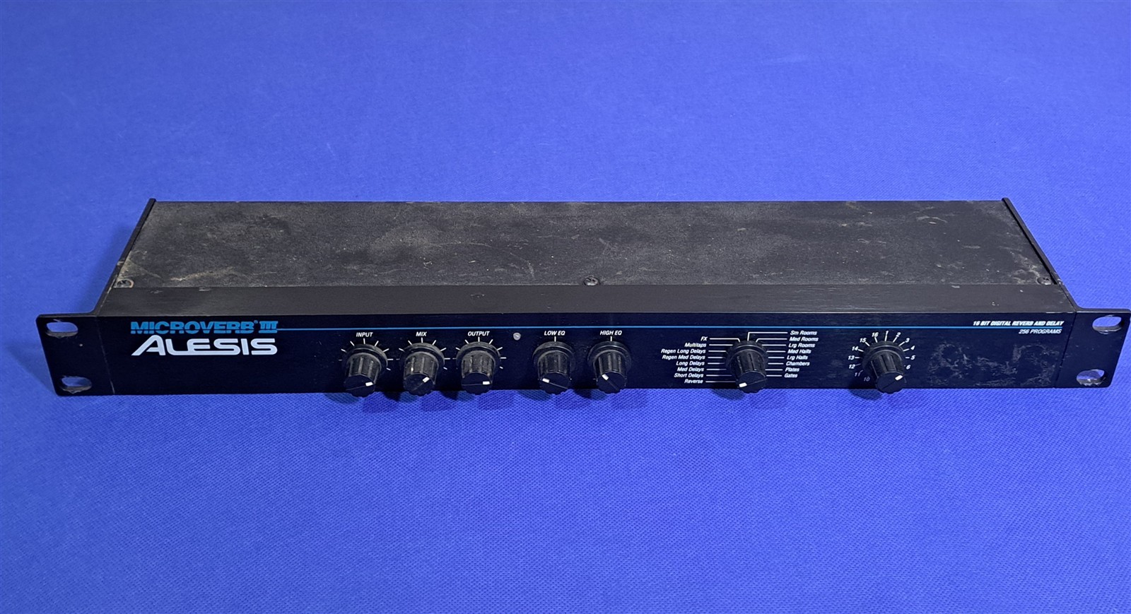 Alesis Microverb III 16 Bit Digital Reverb DELAY 256 Programs No AC Adapter