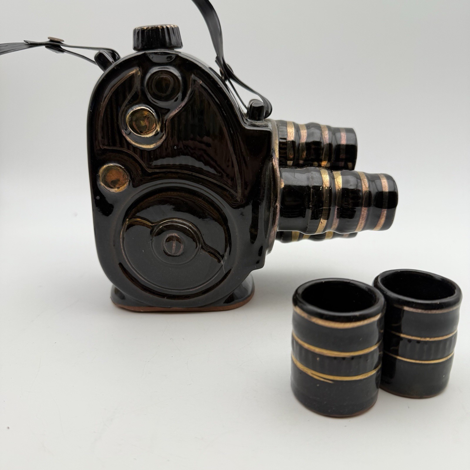 Vintage COLLECTIBLE CERAMIC VIDEO CAMERA FLASK-2 FILMS/SHOTS HAND PAINTED Japan