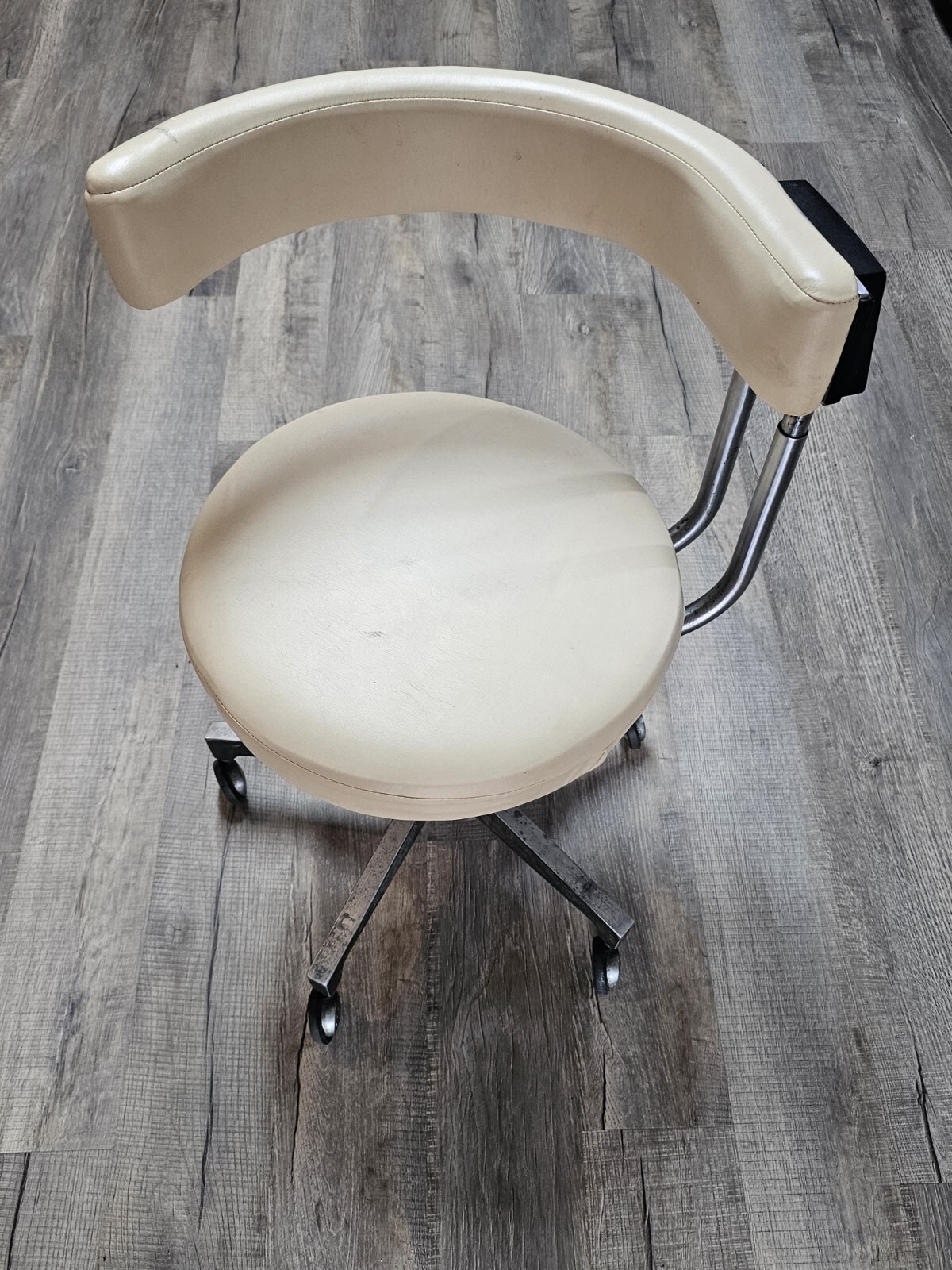 Vintage Dentsply 6465 Adjustable Medical Doctor Dentist Exam Stool Chair USA