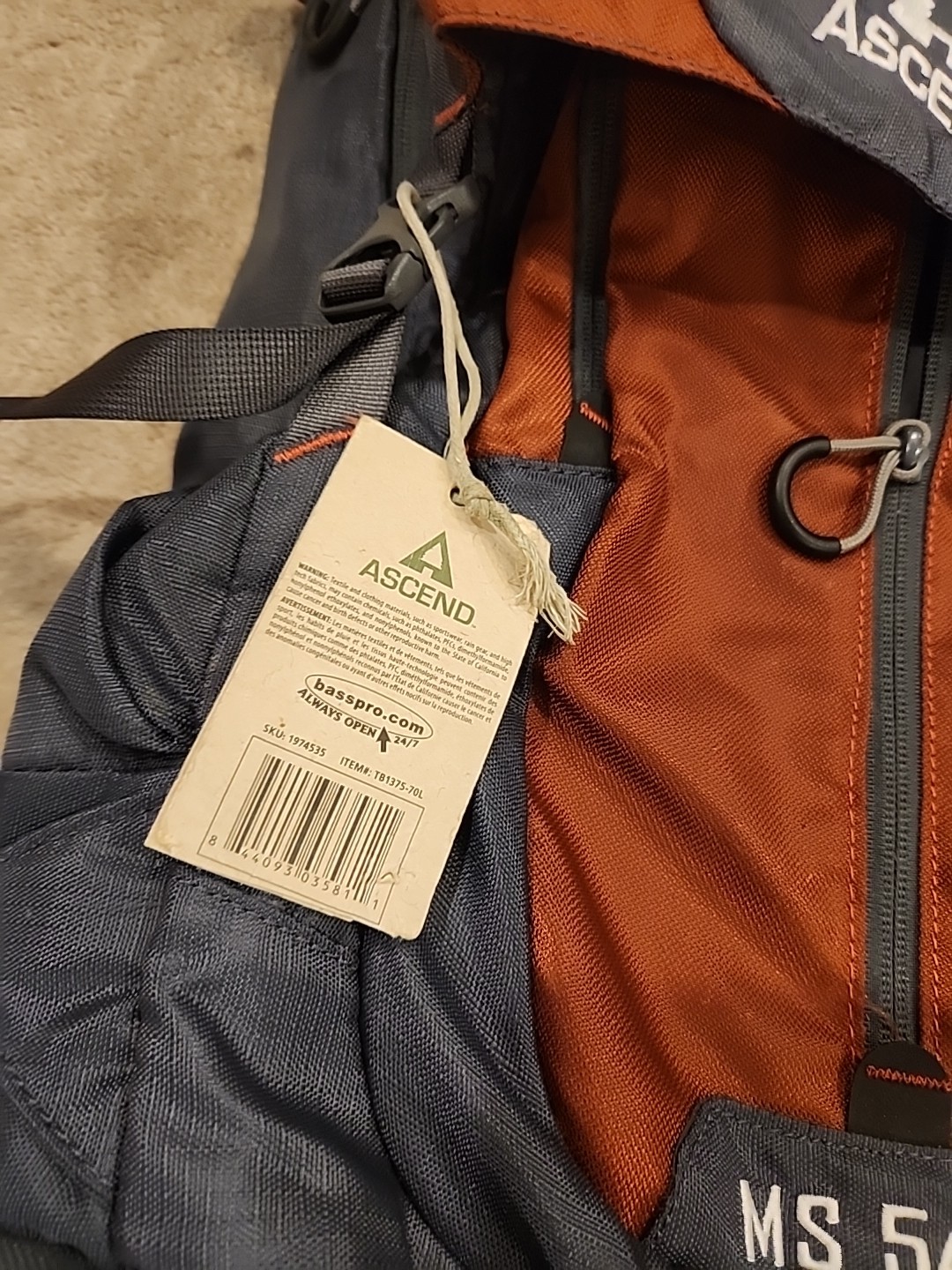 NEW Ascend MS5400 Hiking Backpack