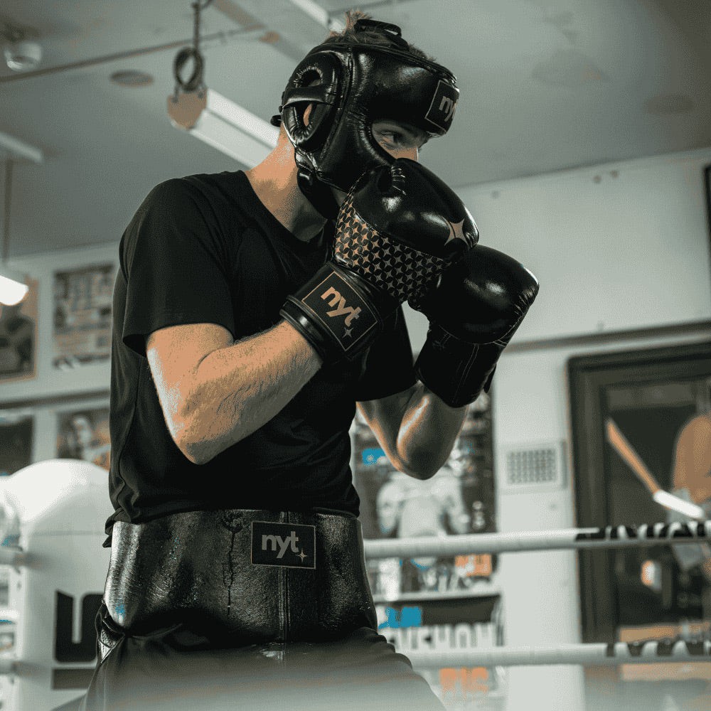 NYT Star Boxing Gloves Black/Sand