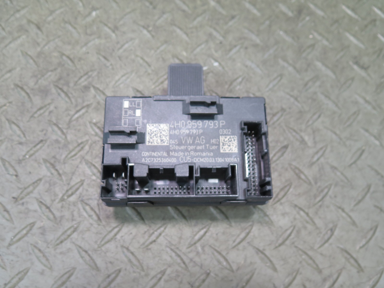 2011-2018 PORSCHE CAYENNE 958 FRONT LEFT DOOR CONTROL MODULE 4H0959793P