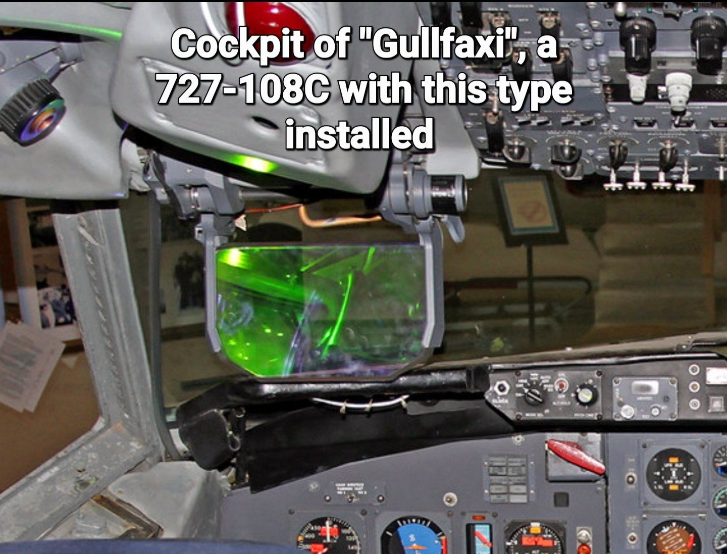 Collins Flight Dynamics HUD Combiner Unit – For Boeing 727