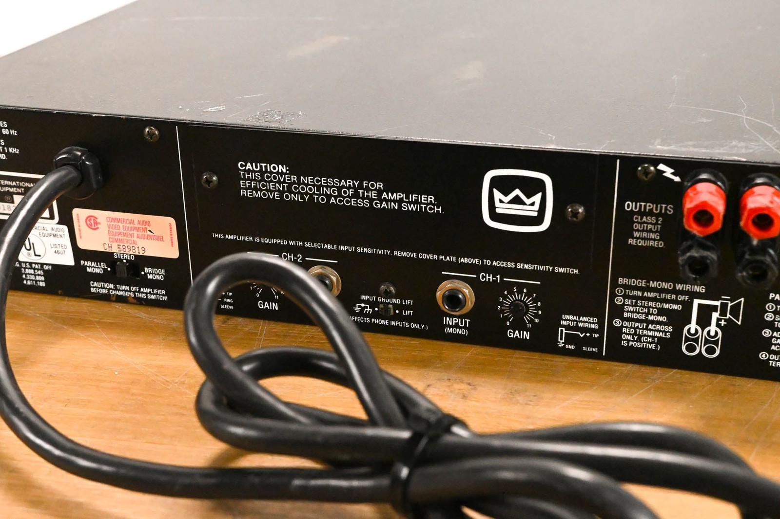 Crown Micro-Tech 600 2-Channel Power Amplifier CG01YXS