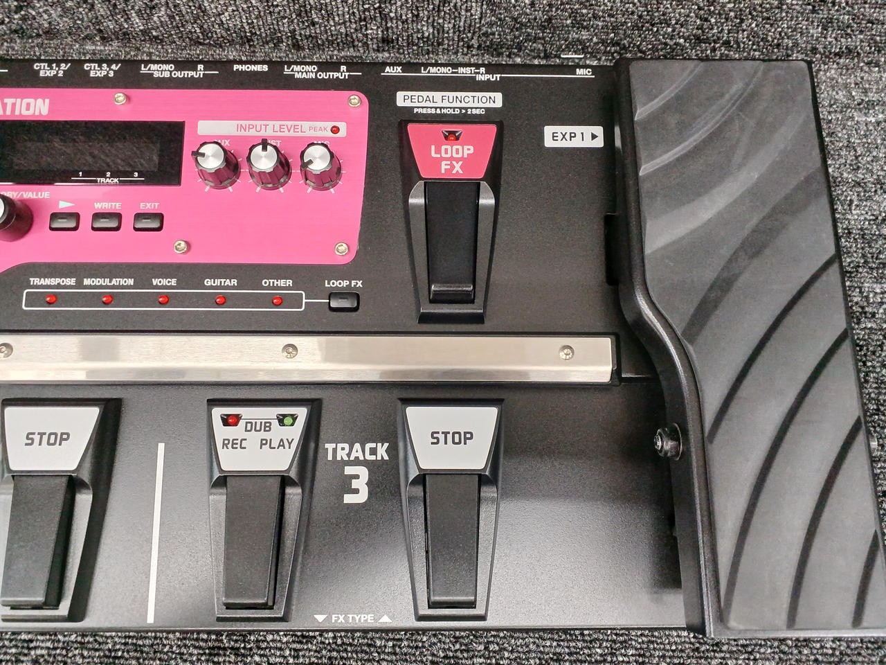 BOSS Model RC-300 Loop Station