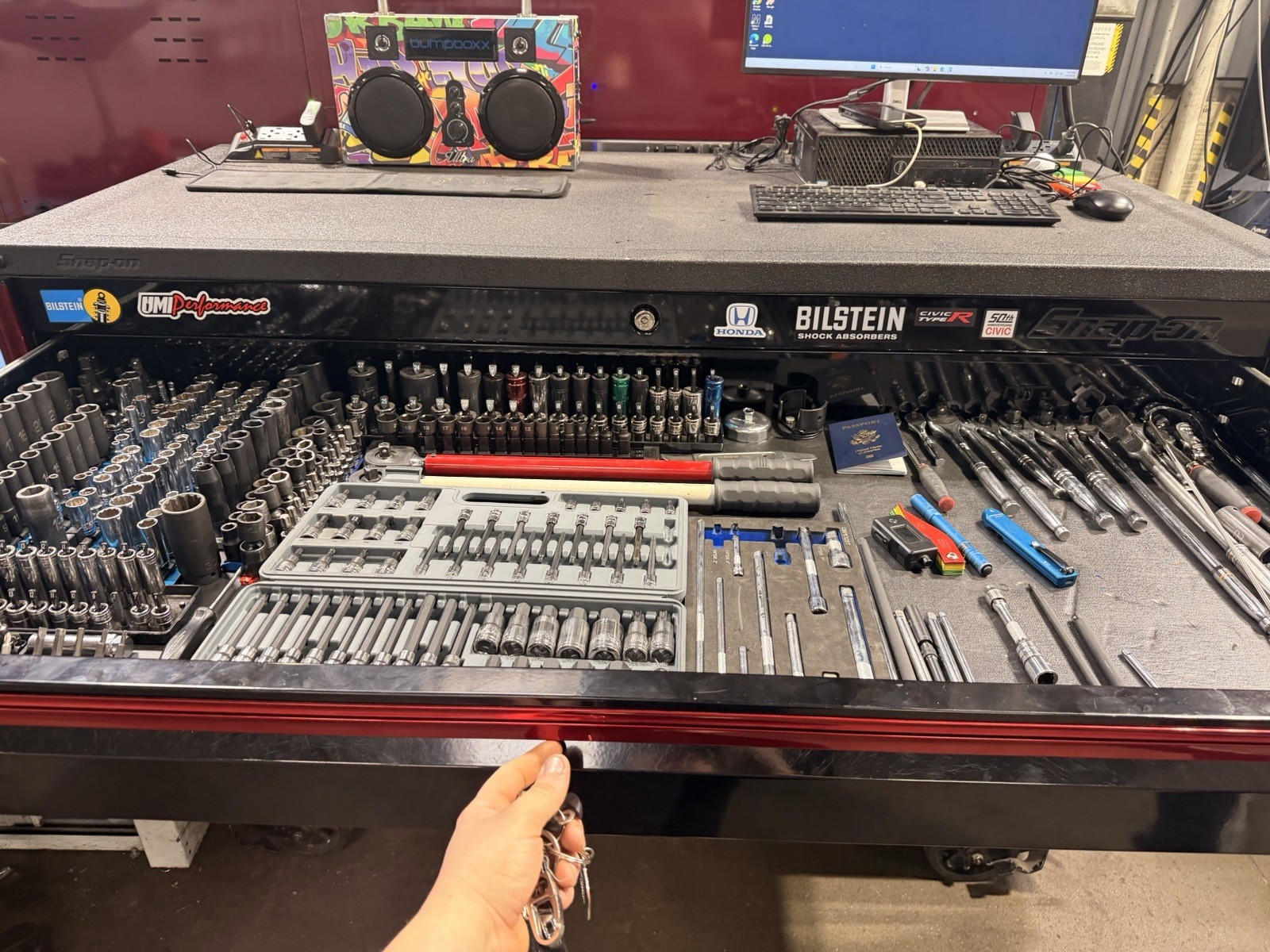 snap on tool box, tools are not included