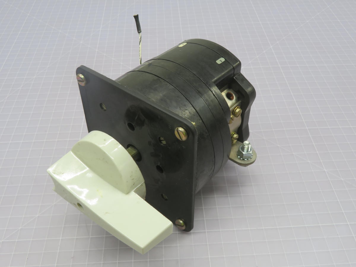 ABB VY200/D/22437/9000934-SWI-0136B ROTARY SWITCH T221486
